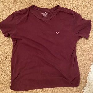 MAROON american eagle t shirt,looks red but maroon